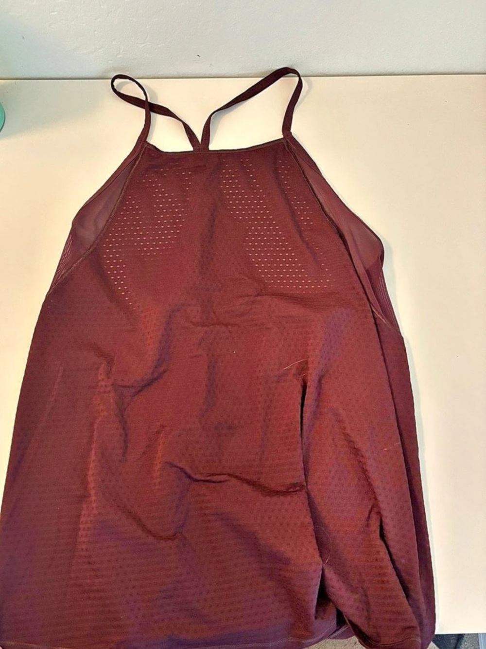 Athleta Sculpt Tank Mesh Detail Tank Top in Burgundy Like New